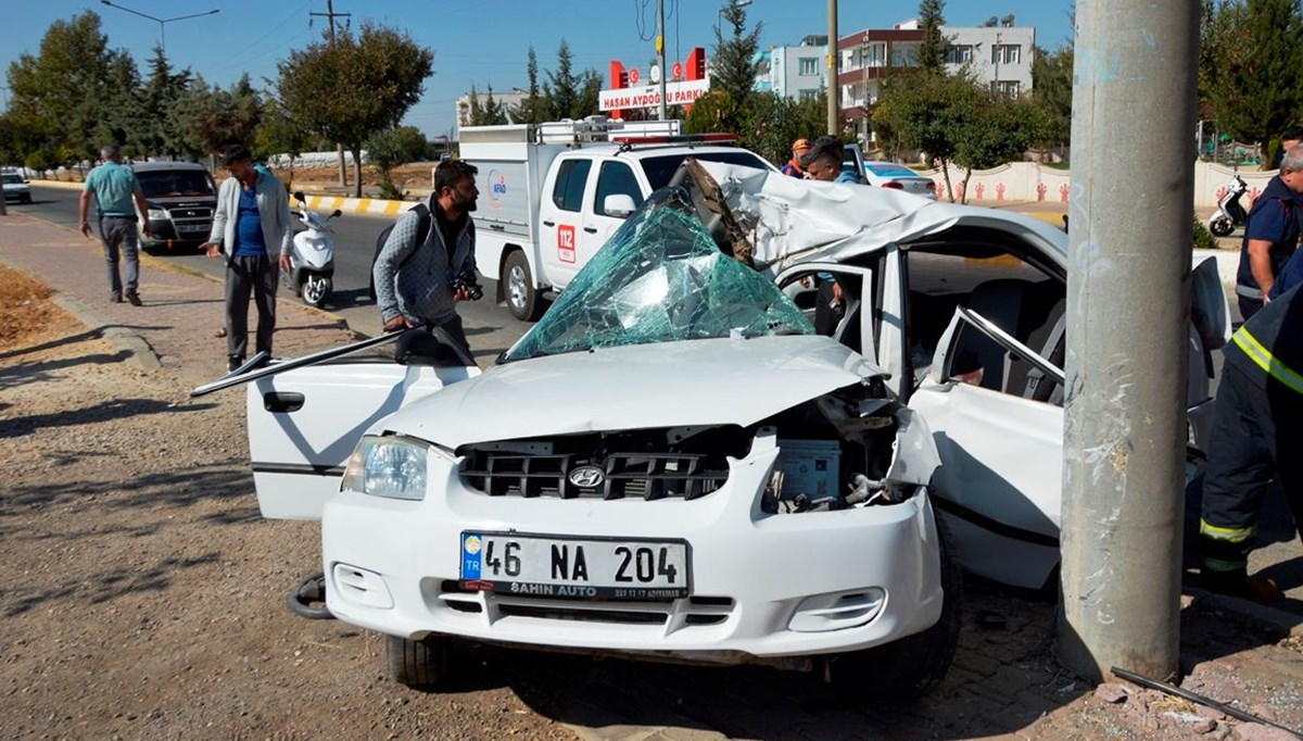 Babasının otomobiliyle kaza yapan 13 yaşındaki çocuk öldü