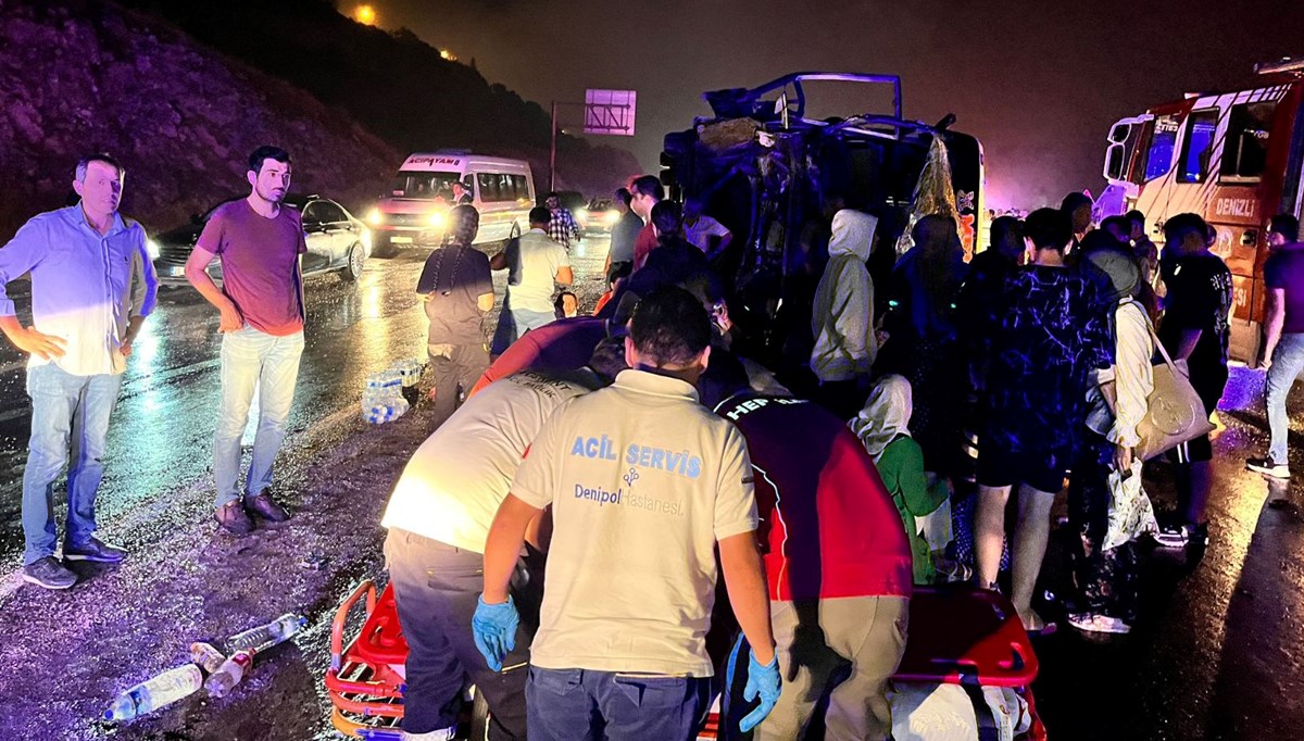 Denizli'de feci kaza: 3 kişi öldü