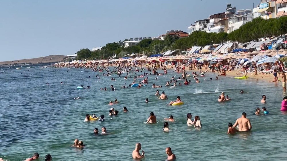 3 bin nüfuslu Avşa Adası’na 200 bin kişi akın etti - 2