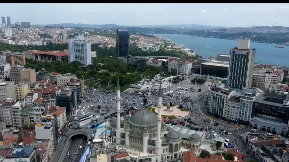 Taksim Camii’nde ilk namaz kılındı - 12
