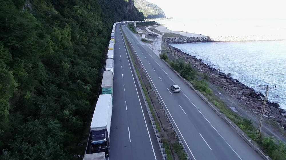 Sarp Sınır Kapısı'nda 15 kilometrelik TIR kuyruğu - 6