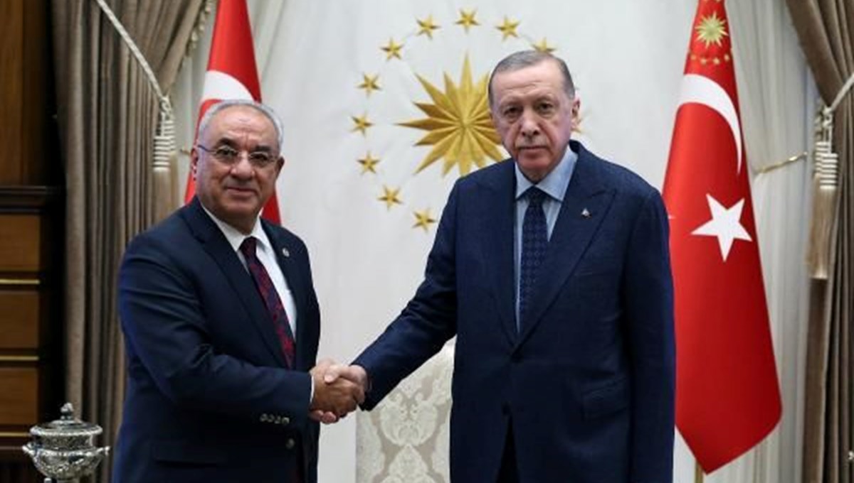 Cumhurbaşkanı Erdoğan, DSP ve BBP Genel Başkanlarını kabul etti Cumhurbaşkanı Erdoğan, DSP ve BBP Genel Başkanlarını kabul etti