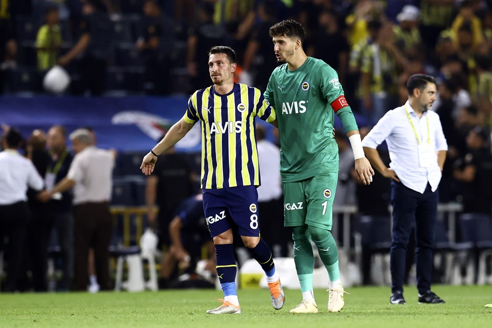 SON DAKİKA: Fenerbahçe, UEFA Avrupa Ligi'nde gruplara kaldı - 3