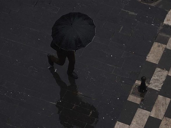 hafta sonu sokaga cikma yasagi hangi