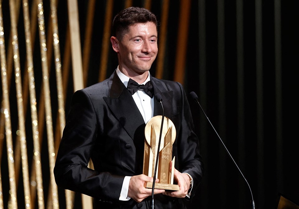 SON DAKİKA: 2022 Ballon d'Or ödülünün sahibi belli oldu - 3