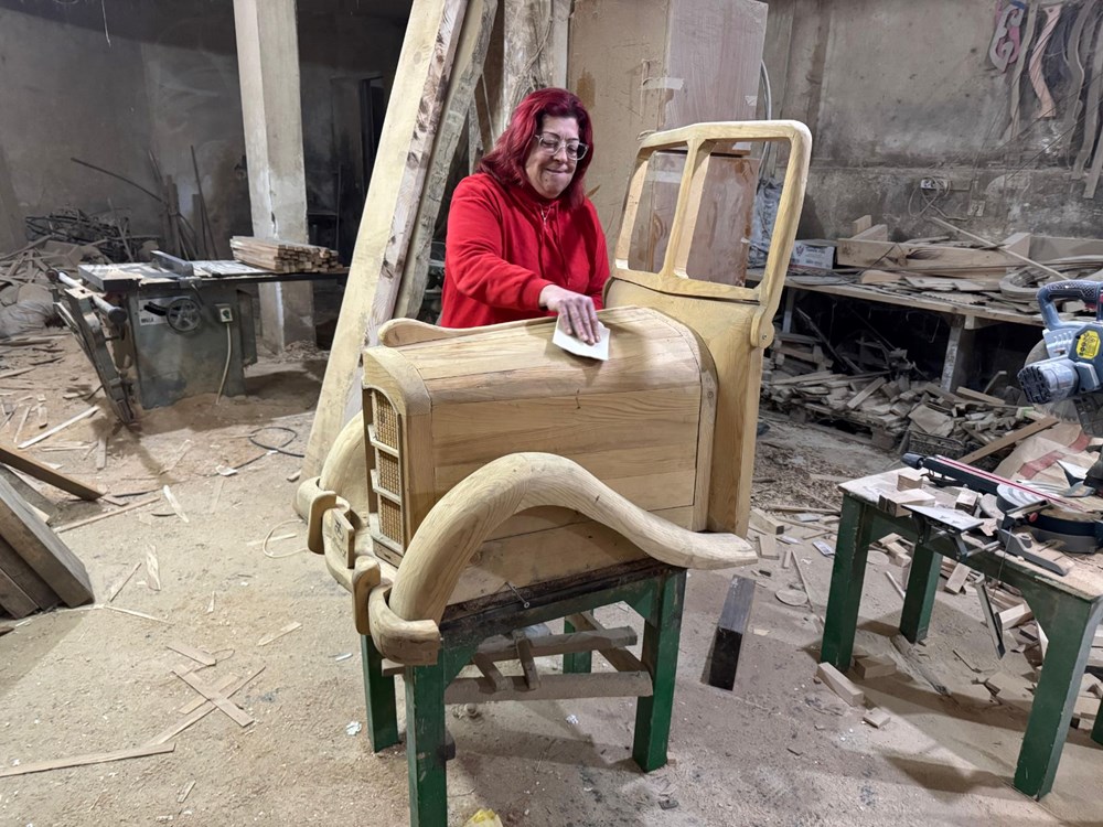 Meme kanseriyle mücadele ederken hobi olarak başladı: Sanatını geliştirdi şimdi atölyesi var - 2