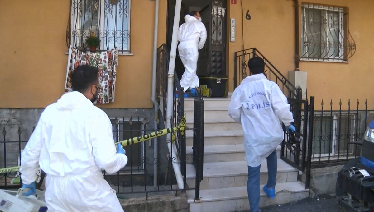 İstanbul'da iki kardeş evde ölü bulundu: 'Kolonya zehirledi' iddiası