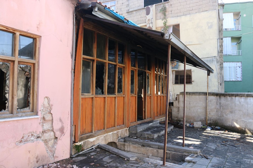 Siirt'te tarihi camide yangın - 1