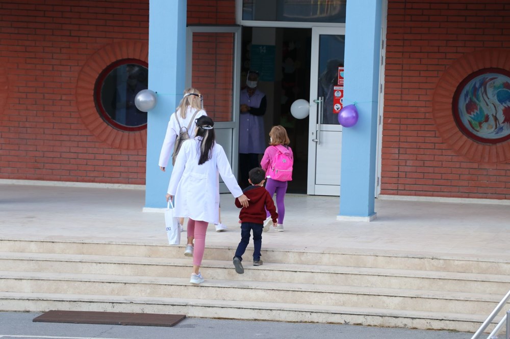 Yüz yüze eğitim anasınıfı ve ilkokul 1'inci sınıflarda başladı - 7