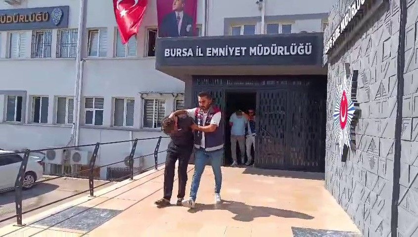 Fon vaadiyle 6,5 milyonluk vurgun