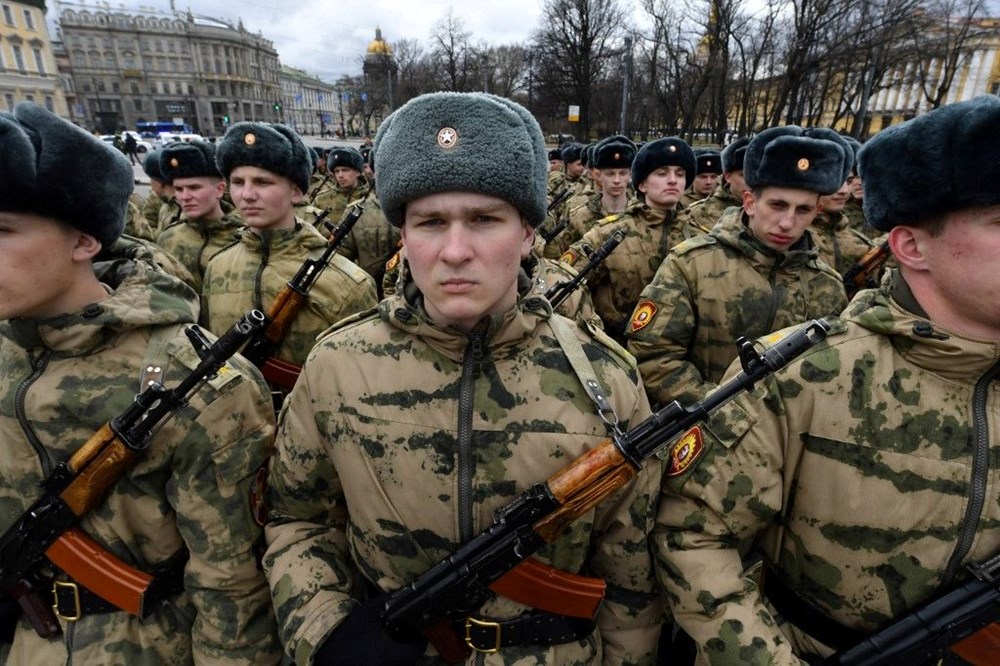 “Tam cephe ilerleyiş”: Rus askerleri durdurulamıyor! - 1