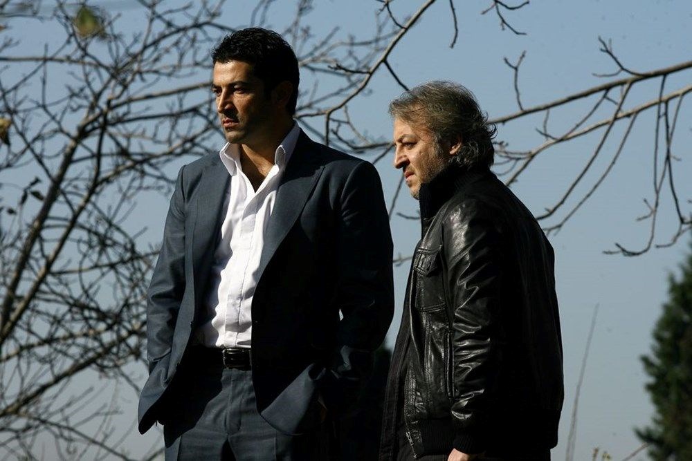 Kenan İmirzalıoğlu en çok etkilendiği "Ezel" sahnesini açıkladı - 5