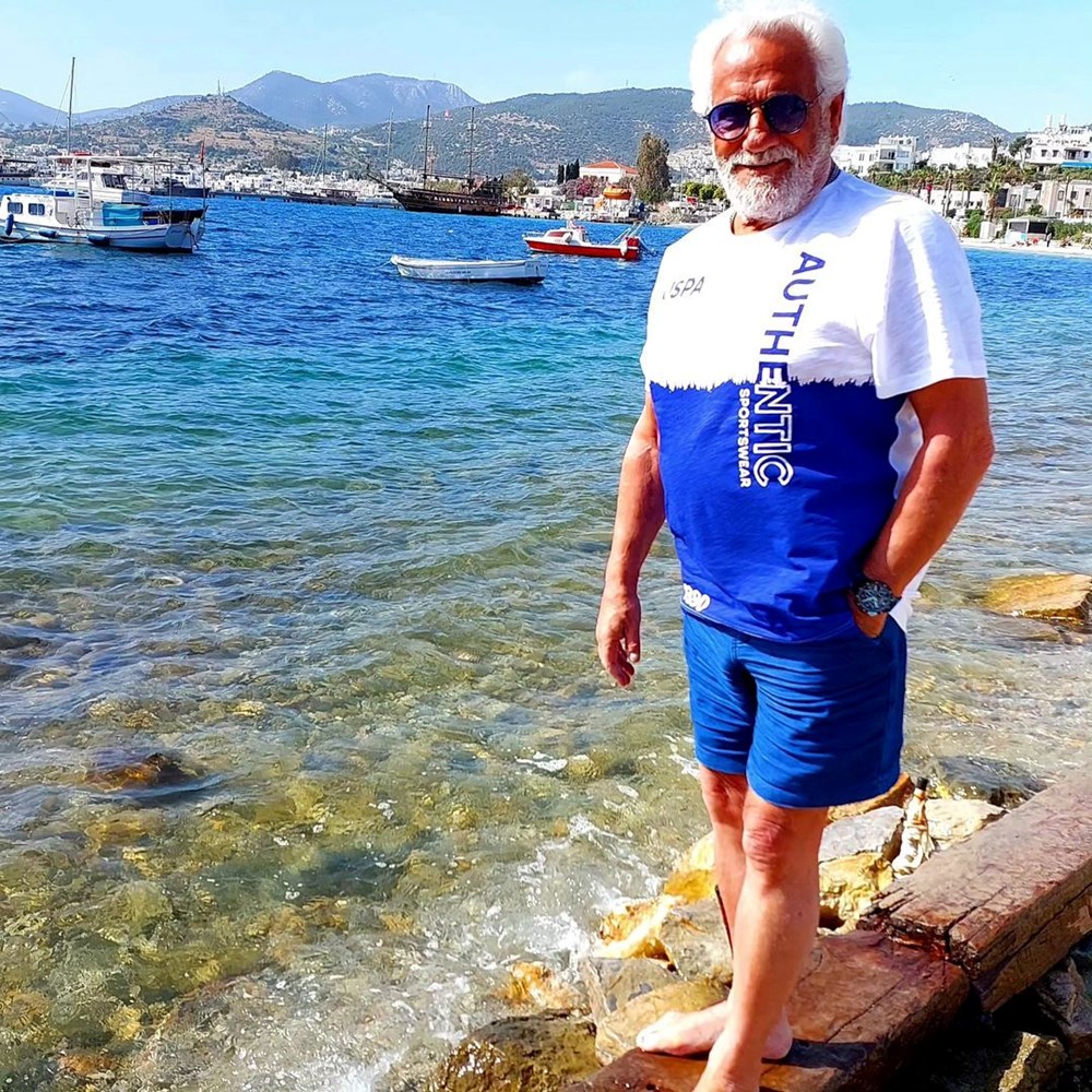 Özcan Deniz'den nostaljik paylaşım (Ünlülerin çocukluk ve gençlik halleri) - 46