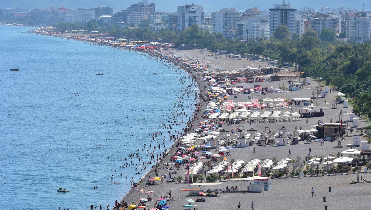 Antalya'ya 18 günde 1,5 milyon turist geldi