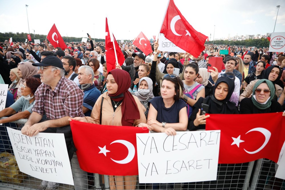 Aşı karşıtları miting yaptı: İşte kareler - 27