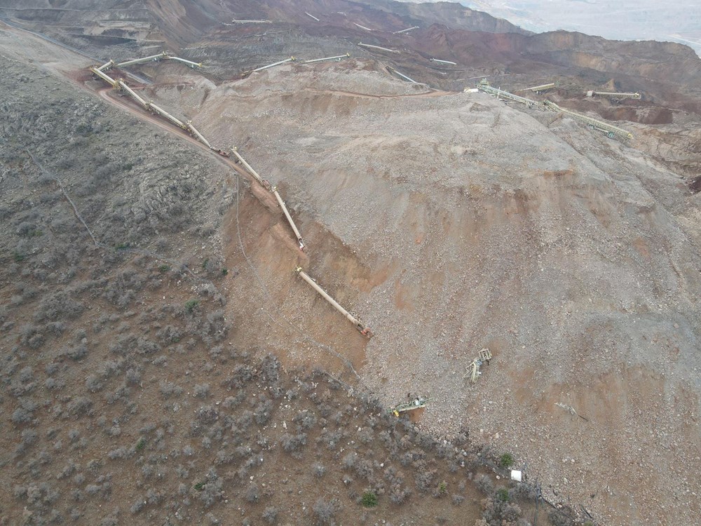 Erzincan İliç’te altın madeninde toprak kayması | 9 işçiden haber alınamıyor, 827 kişiyle arama yapılıyor - 3
