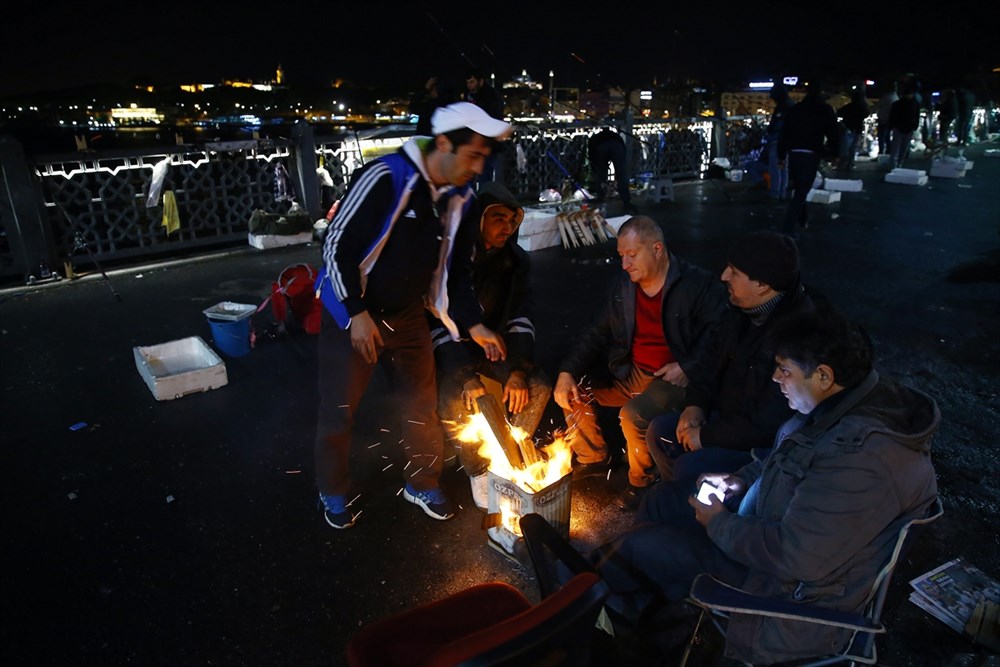 İstanbul�un gece balıkçıları NTV