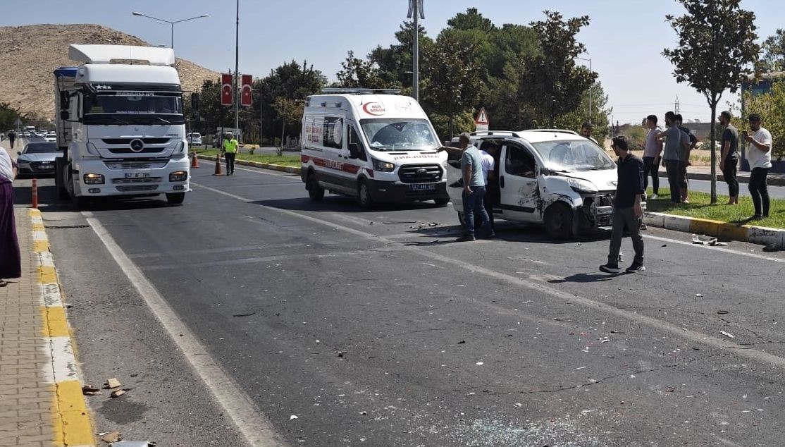 Mardin'de 5 araçlık zincirleme kaza