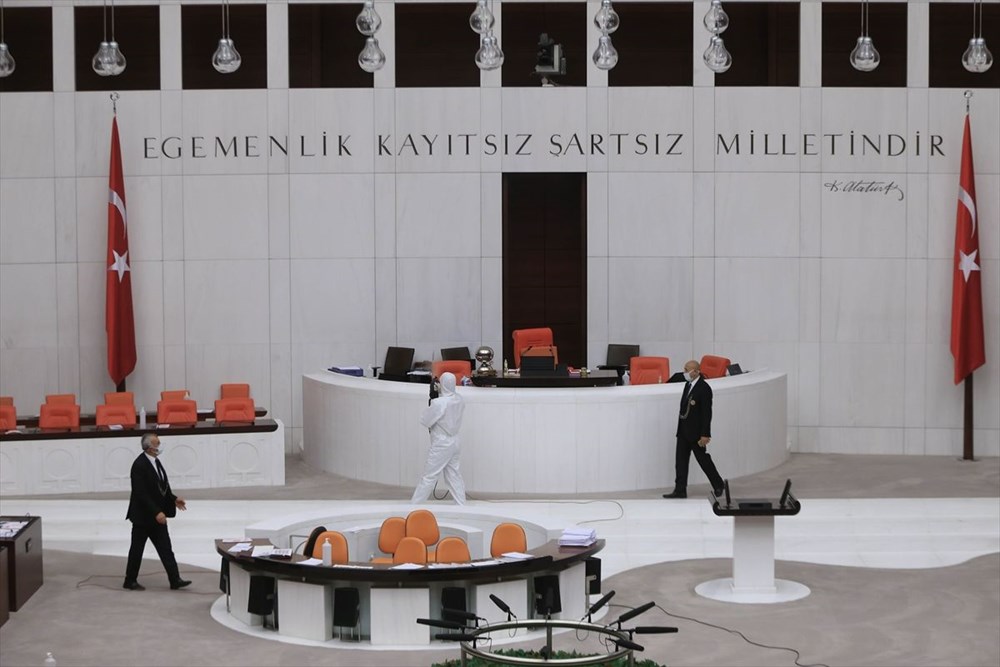 Meclis'te virüs paniği - 13