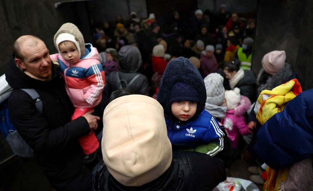 Ukrayna'da vatandaşlar çatışma bölgelerinden tahliye ediliyor - 12