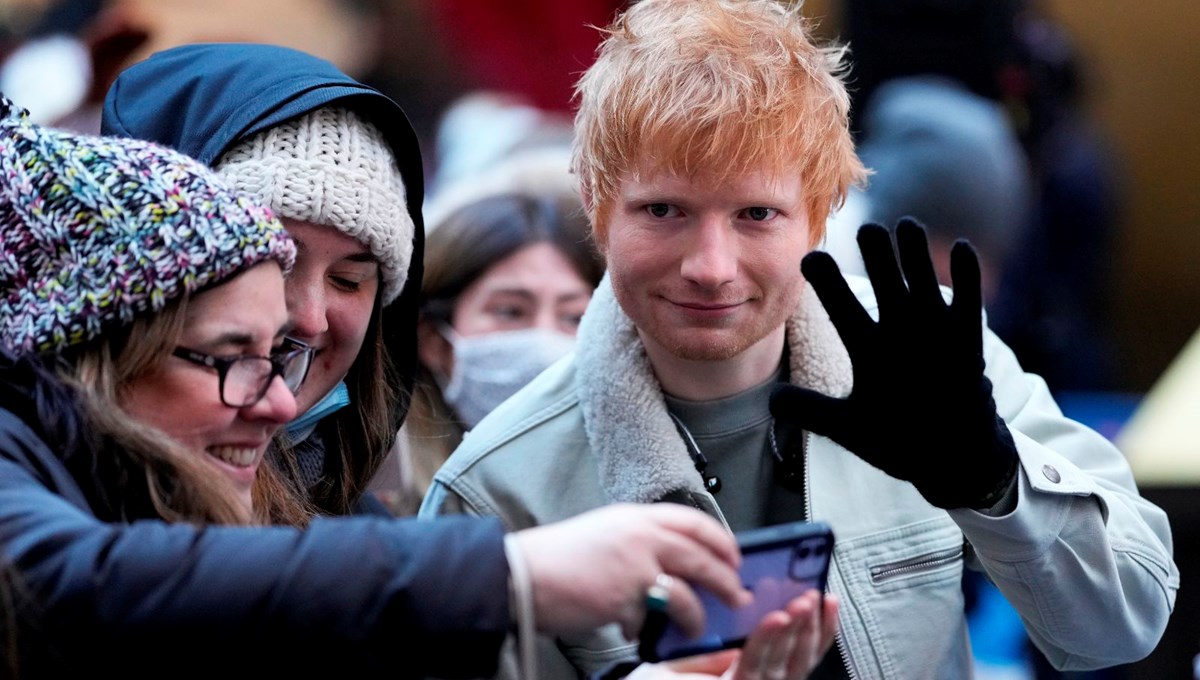 Ed Sheeran: 7 yıldır telefon kullanmıyorum