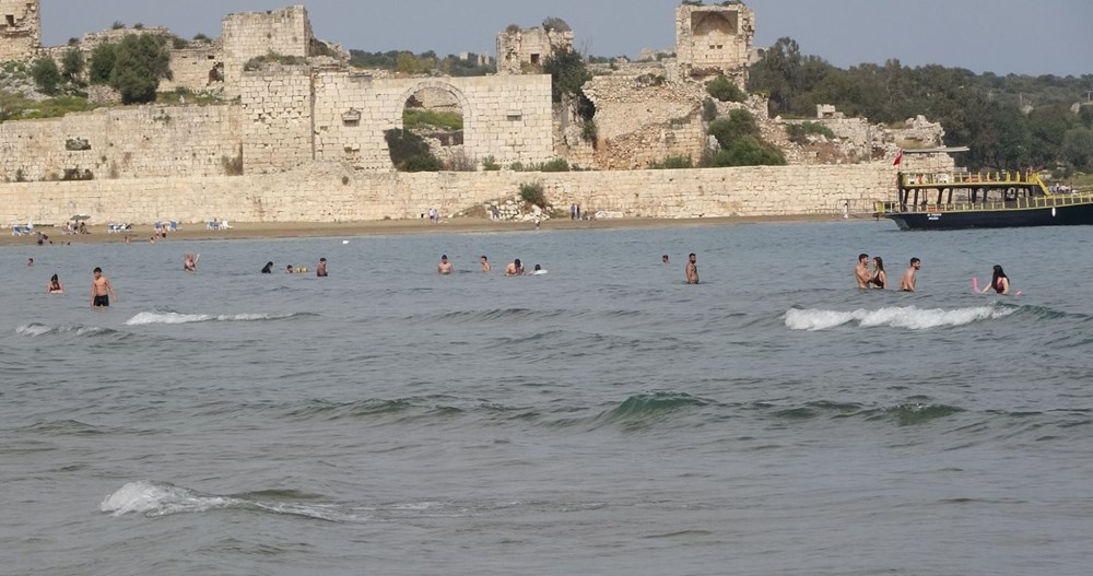 Yaz Güneşi Erken Geldi: Vilayette Deniz Sezonu Açıldı! 76 xihbwkVbMU 8VFjFDb djA