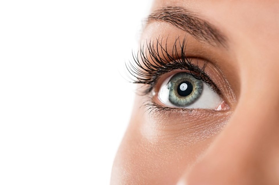 Açık renkli gözlülerde göz kanseri riski daha fazla - 1