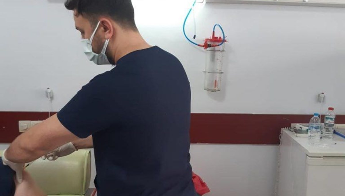 Bakan Koca paylaştı: 1 milyonuncu aşının yapıldığı an
