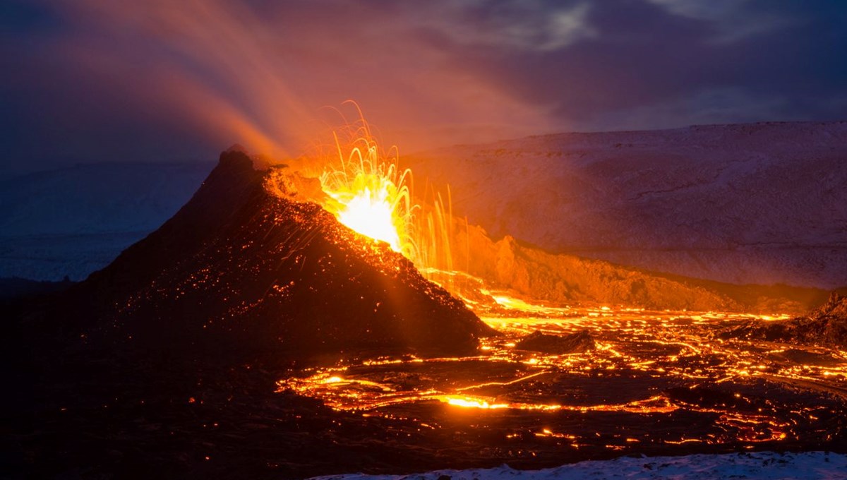 Dünyayı bekleyen büyük tehlike: Mega volkan patlaması yaşanabilir