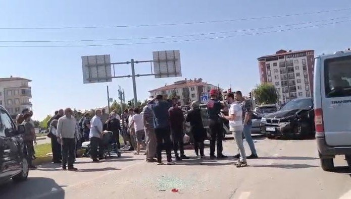 Çorum'da zincirleme trafik kazası