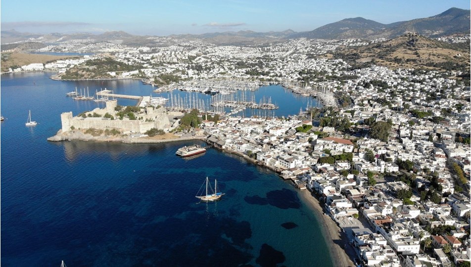 TOKİ tatil bölgelerinde arsa satacak