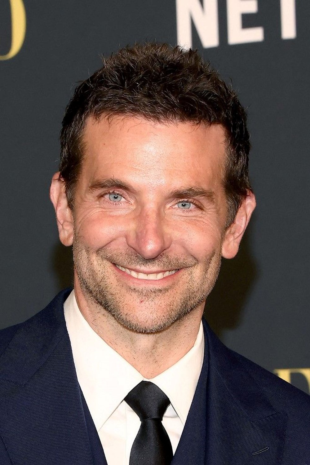 Bradley Cooper sevgilisi Gigi Hadid ile annesini tanıştırdı - 1