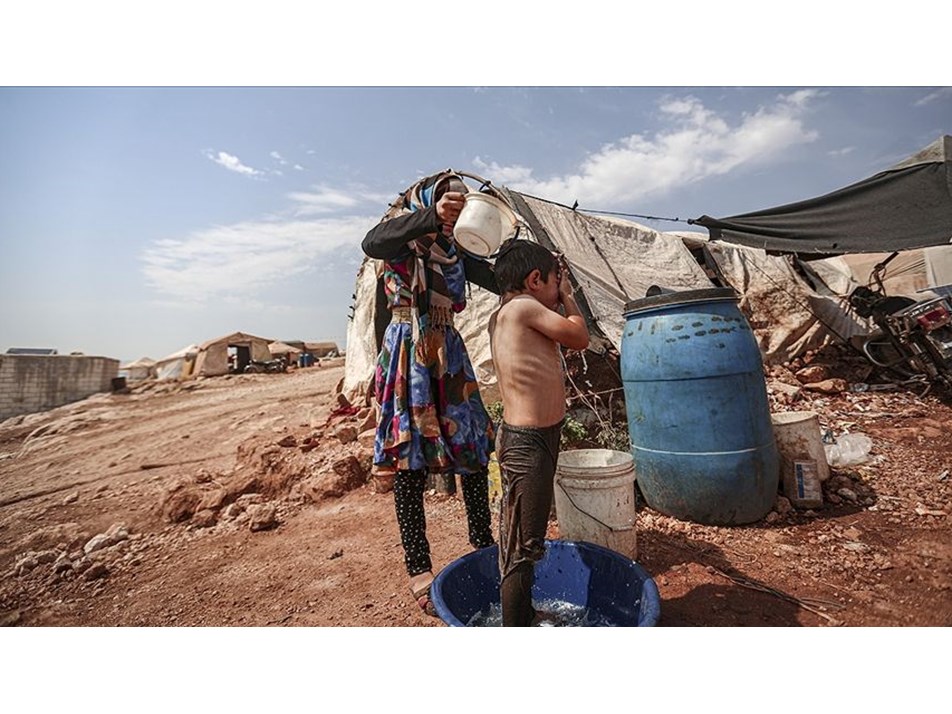 Suriye'de ekonomik kayıp 800 milyar dolar