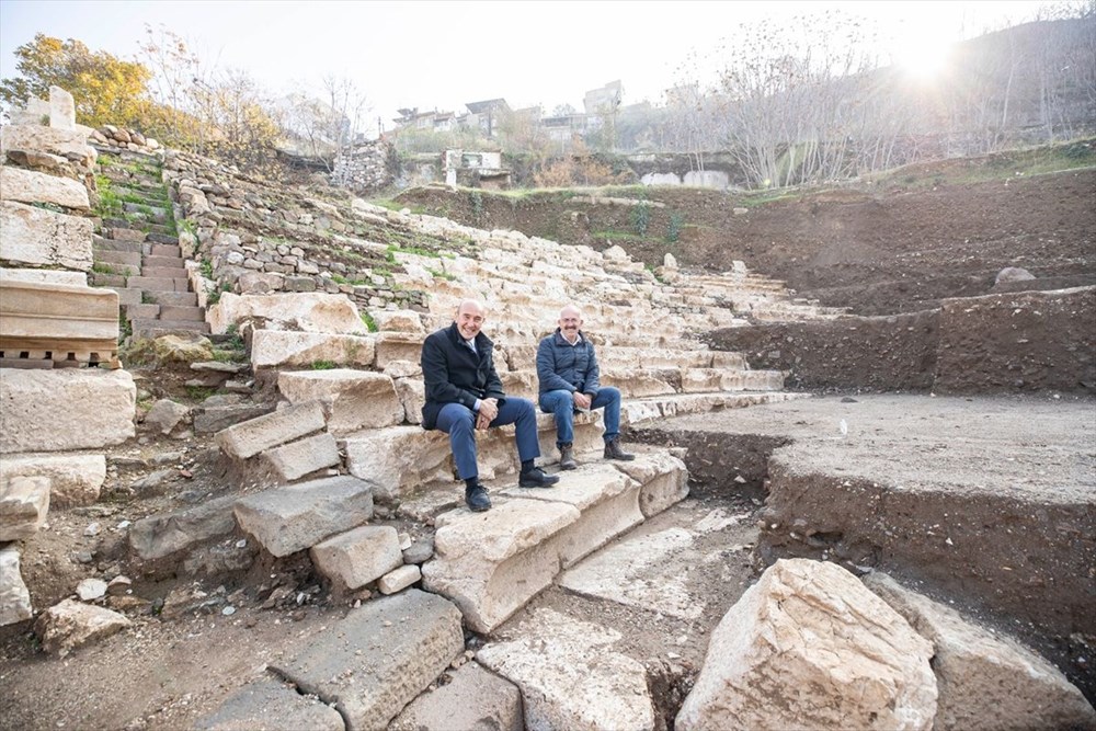 Smyrna Antik Tiyatro'da konser hedefi - 3