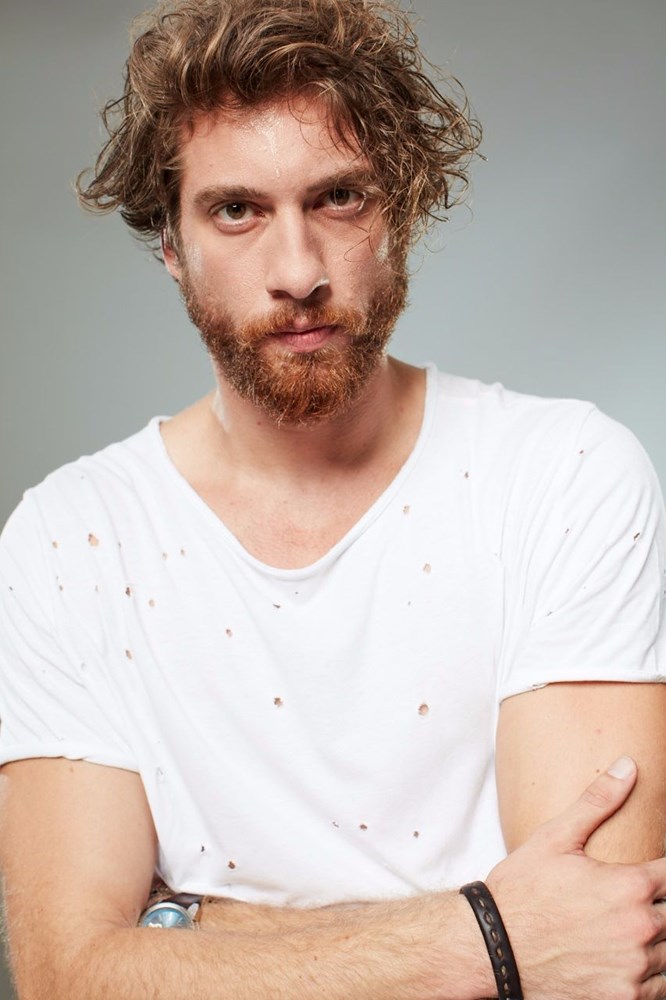 oyuncu kadrosu ve karakter analizleri