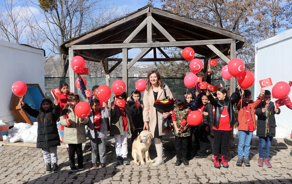 Minik elleriyle atkı ve bere ördüler: Şırnak'ta görev yapan askerlere gönderdiler - 1