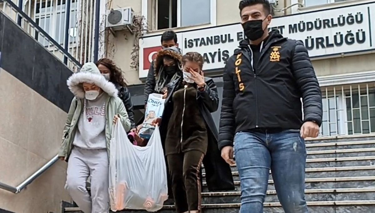 Fuhuş baronu ve çetesi yeniden gözaltında: 33 kadın kurtarıldı