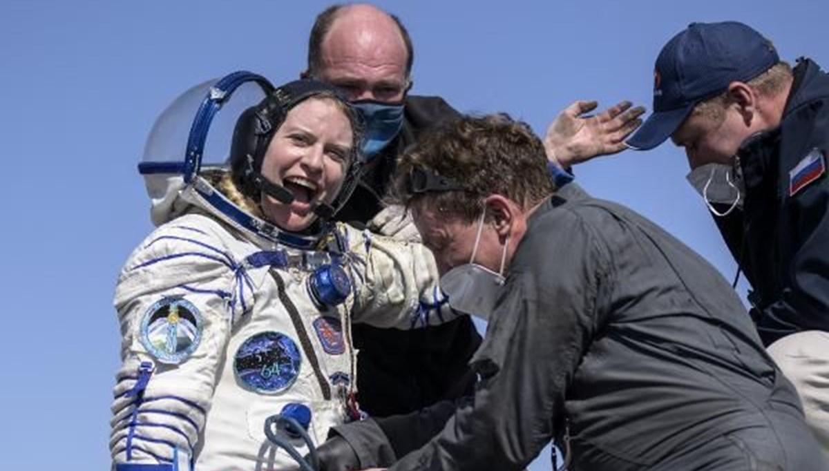 ISS’te 6 ay kalan astronot ve kozmonotlar dünyaya döndü
