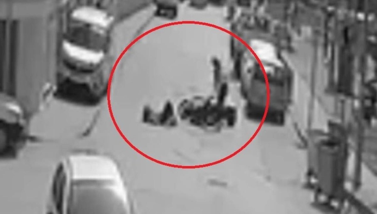 Motosikletli yayaya çarptı Motosikletli yayaya çarptı