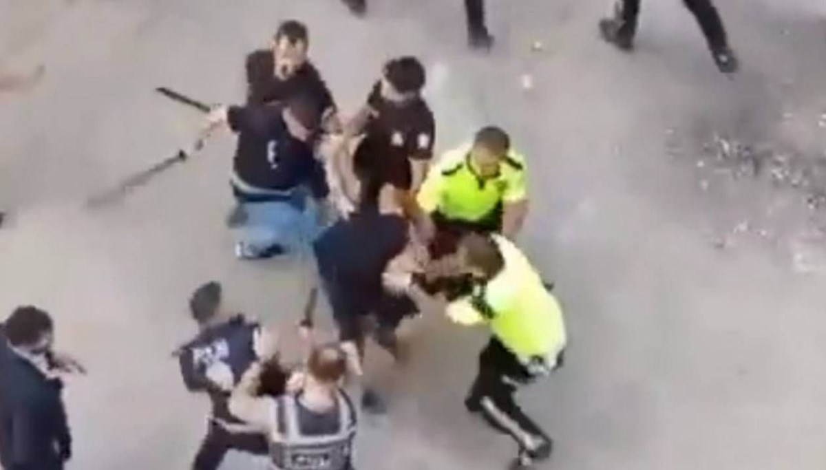 İki grup arasında taşlı sopalı kavga