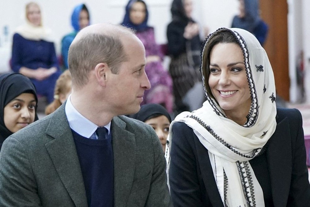 Prenses Kate Middleton ve Prens William İngiltere'deki deprem gönüllülerini ziyaret etti - 3