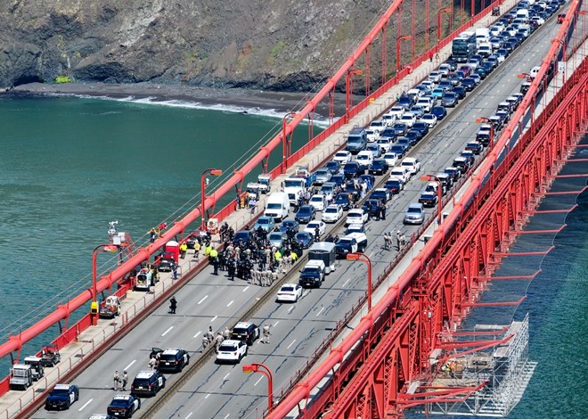 Golden Gate Köprüsü'nü kapattılar