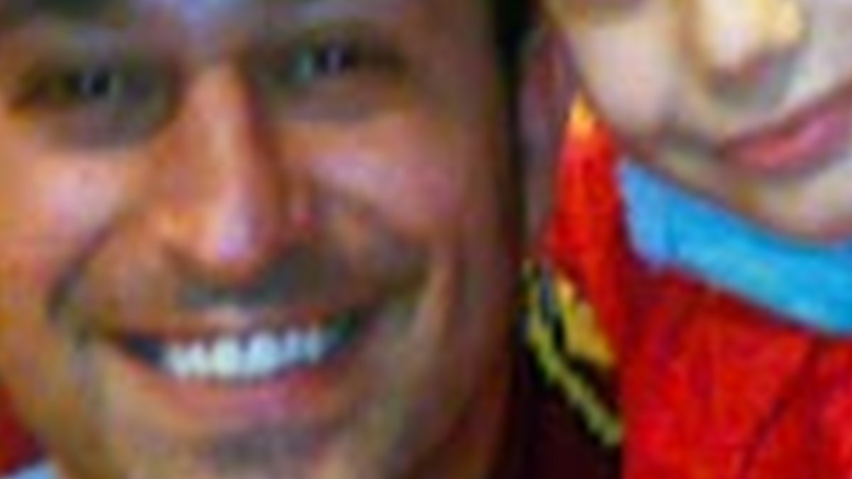 Cem Yilmaz Onun Icin Yarismisti Magazin Haberleri Ntv