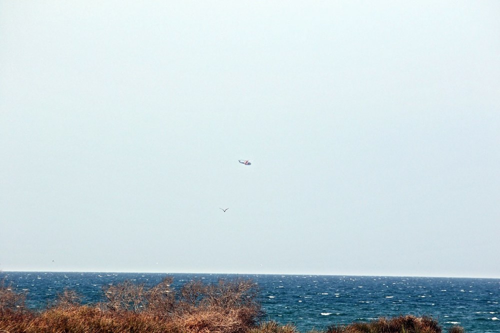 Karadeniz açıklarında gemi yangını: Denize atlayan makinist kayboldu - 8