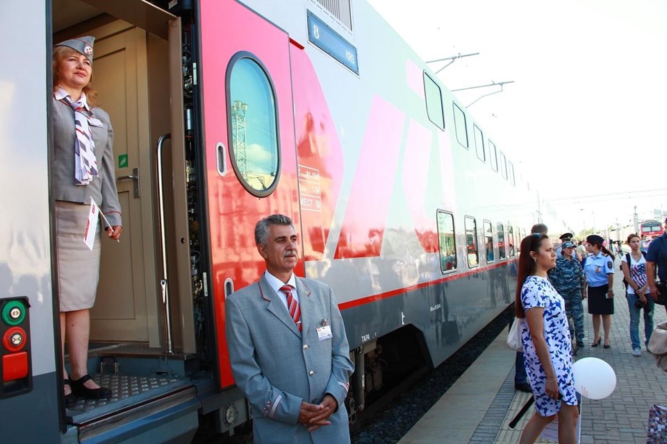 Kazan-Moskova arasında çift katlı tren seferleri başladı - 1