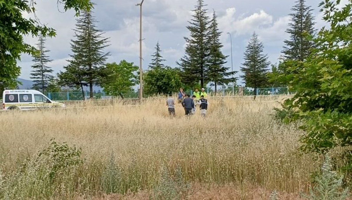 Konya'da yol kenarında bir erkek cesedi bulundu