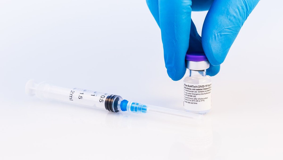 BioNTech / Pfizer aşısının AB fiyatı belli oldu: Seneye yaklaşık yüzde 60 zamlı BioNTech / Pfizer aşısının AB fiyatı belli oldu: Seneye yaklaşık yüzde 60 zamlı