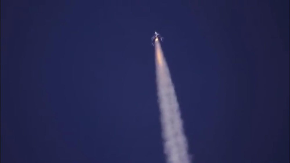 Virgin Galactic ikinci uçuş testini başarıyla tamamladı - 3