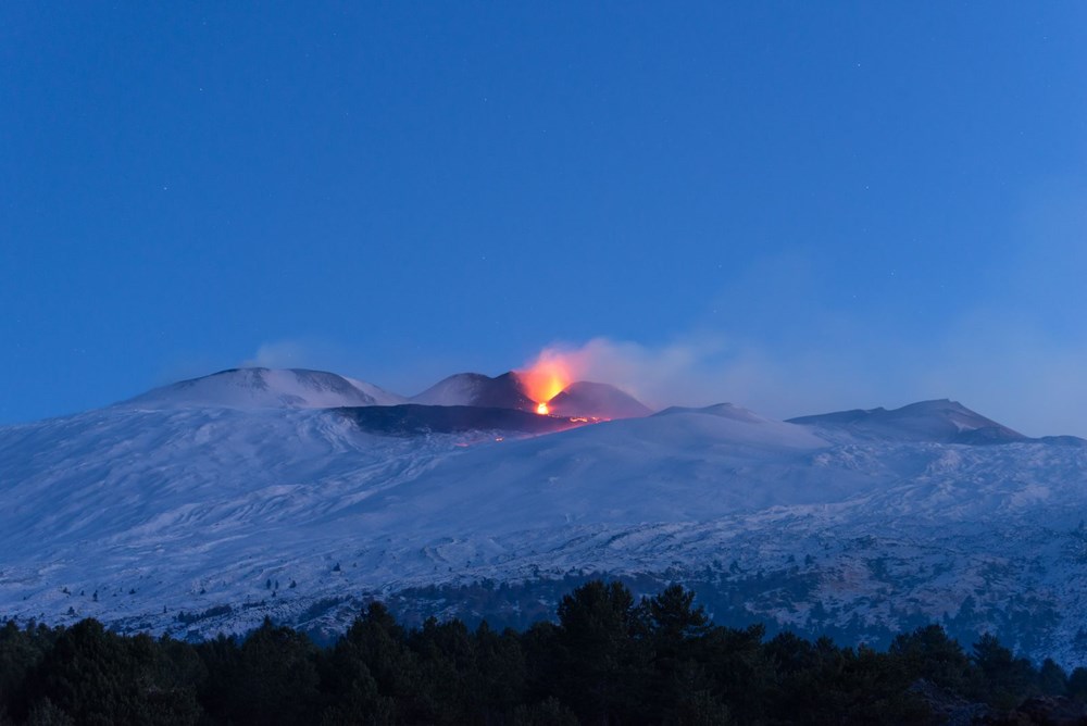 Etna Yanardağı yeniden faaliyete geçti - 7