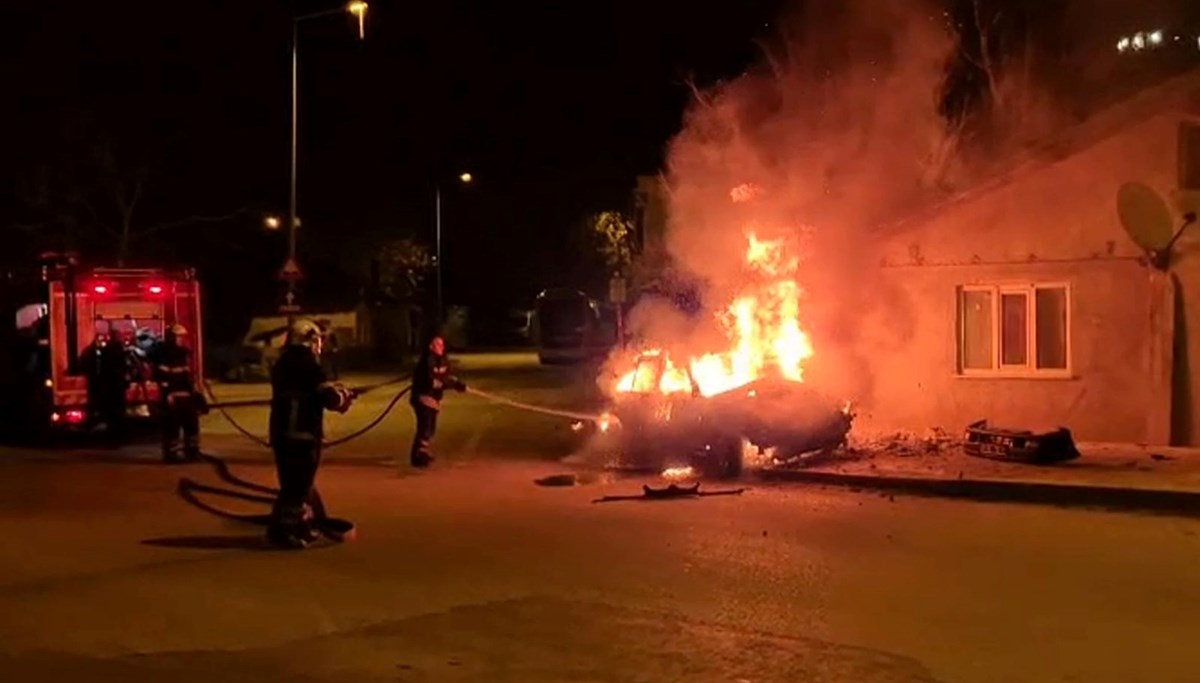 Edirne'de korkunç olay: Alev alan otomobil 4 kişi yanarak öldü